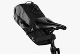 Apidura Backcountry Saddle Pack - 6L - MOUNTED TO BIKE - FRONT VIEW