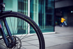 SCHWALBE - 27.5" MARATHON E-PLUS E-BIKE TYRE BEING USED IN THE CITY